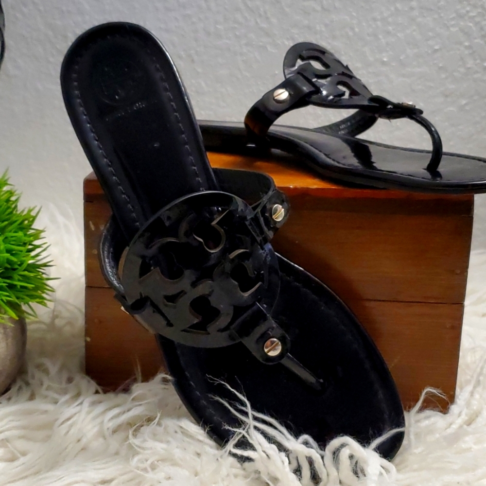 Authentic Tory Burch Black Patent Sandals, sz 9
